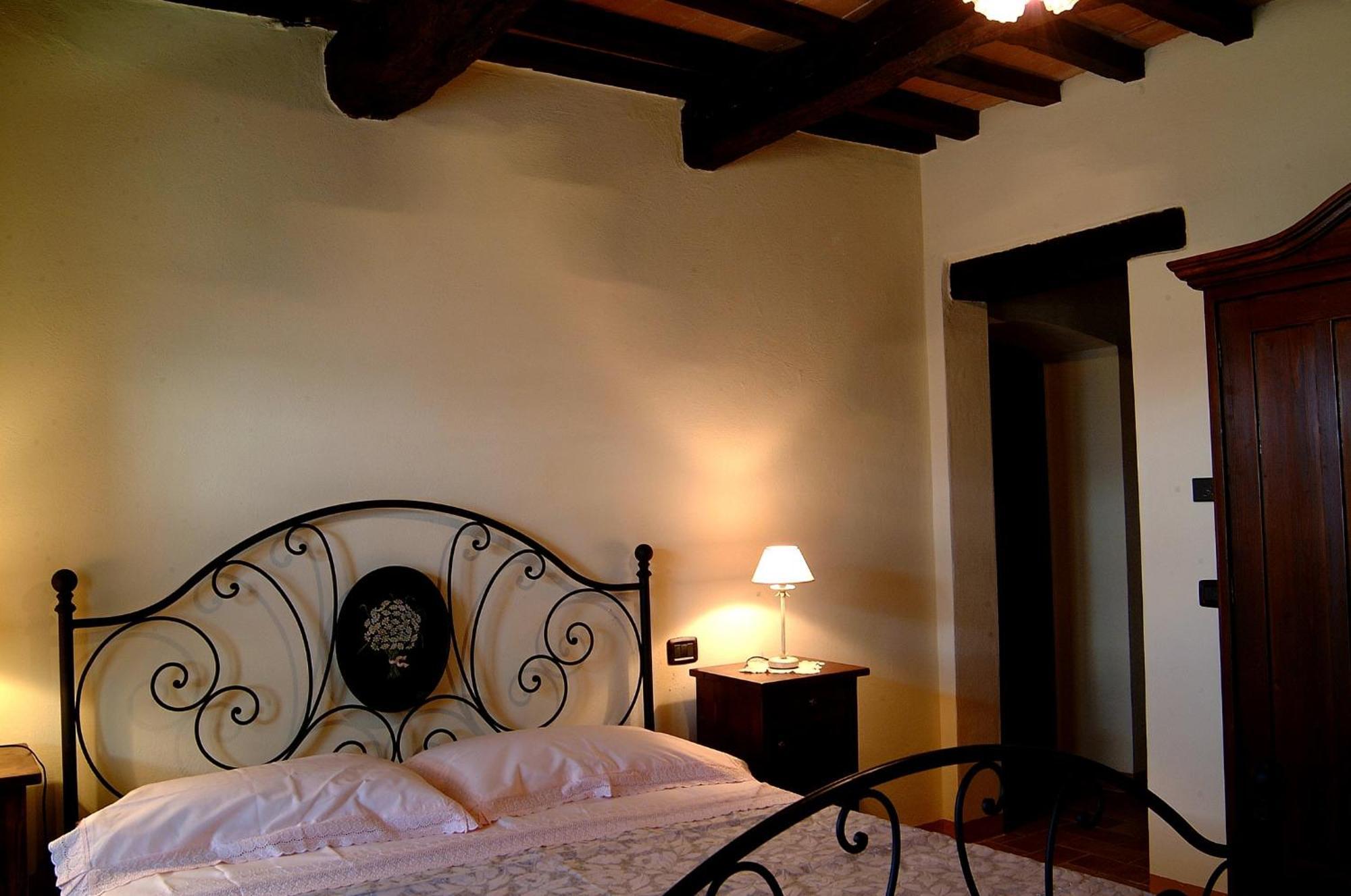 Agriturismo Casale Delle Lucrezie Todi Exterior foto