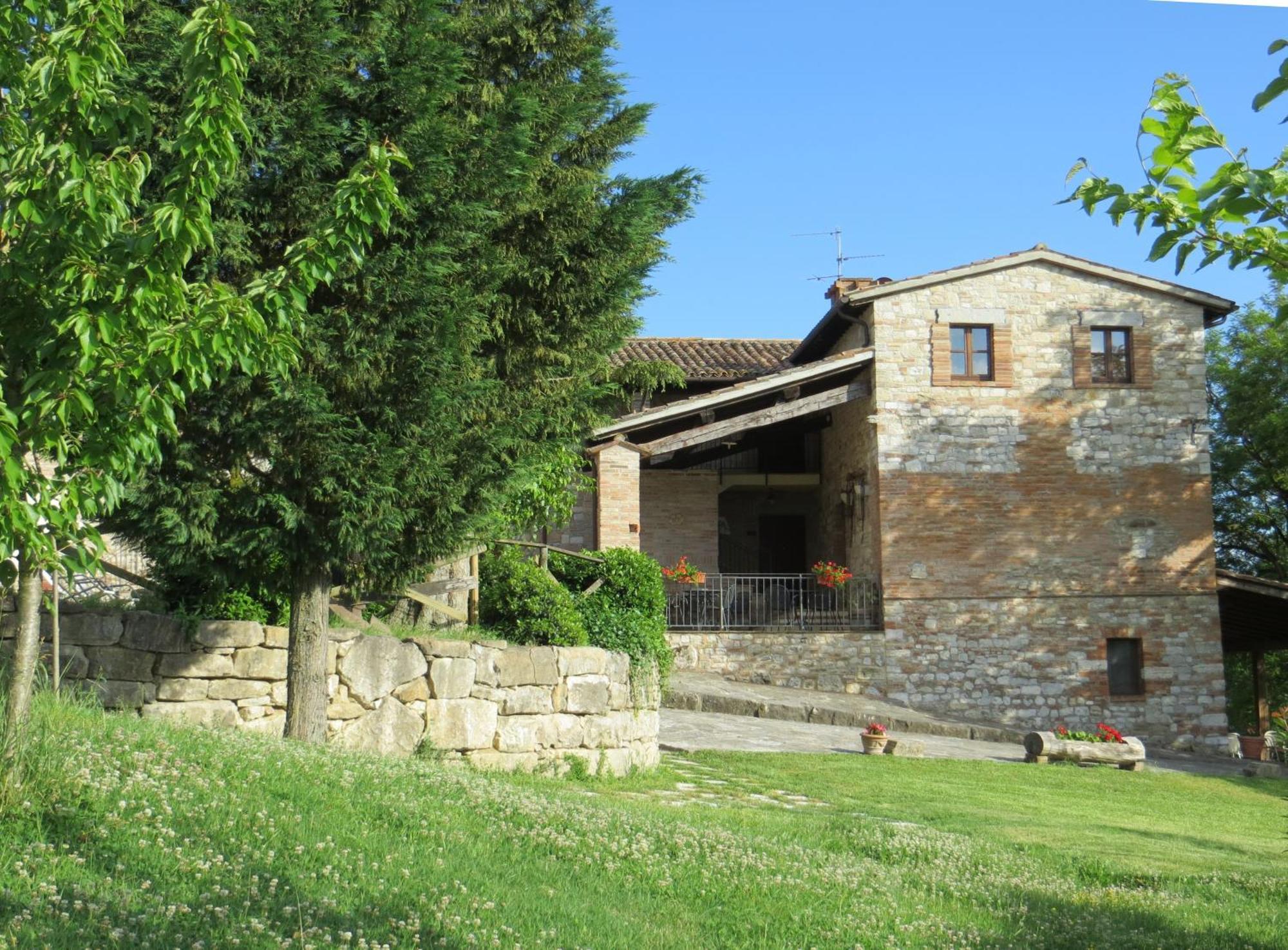 Agriturismo Casale Delle Lucrezie Todi Exterior foto