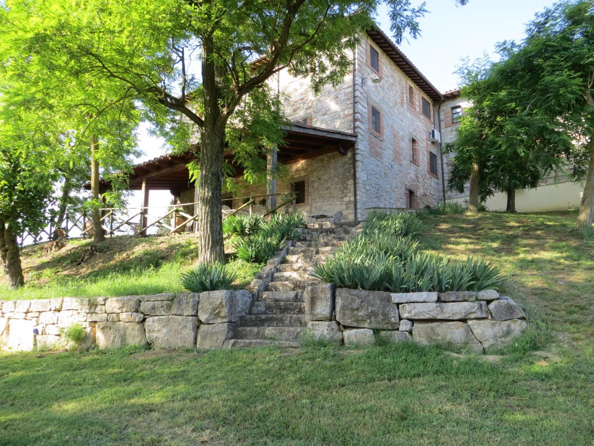 Agriturismo Casale Delle Lucrezie Todi Exterior foto